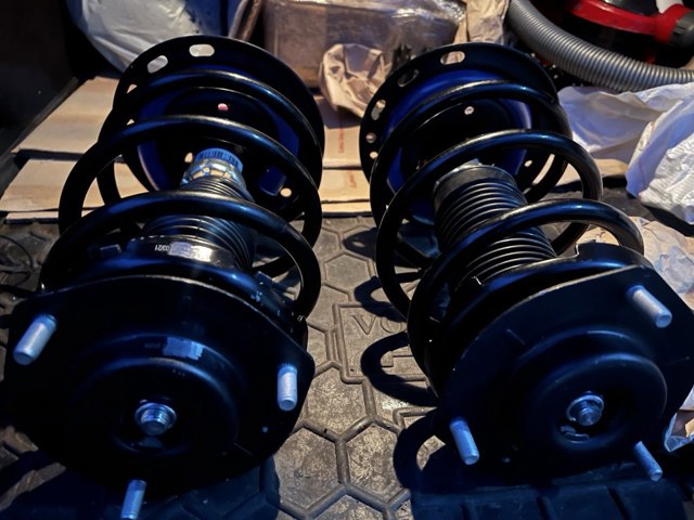 Пружина передняя 481313T270 TOYOTA