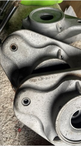Опора передней стойки A2123230020 MERCEDES
