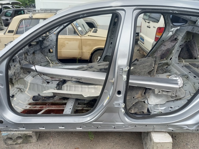 Левый внешний порог 04641TVAA00ZZ HONDA