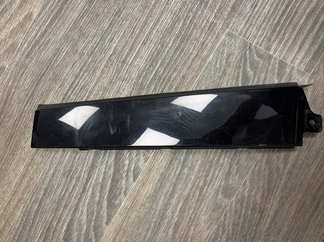 8U0839902C VAG купить в Ужгород