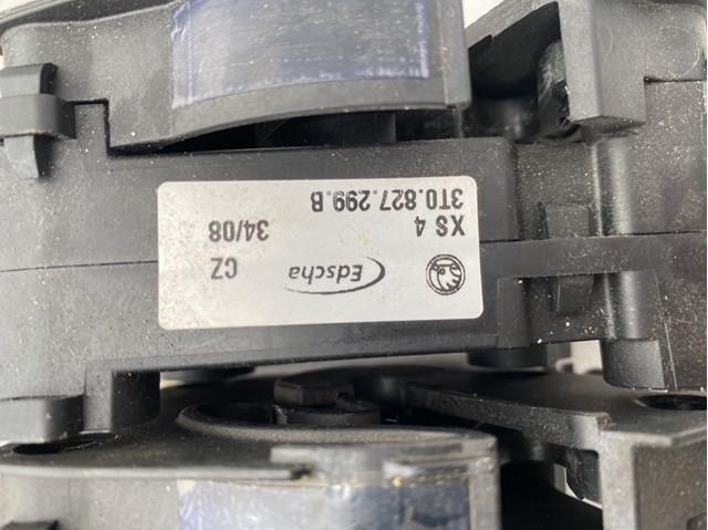 3T0827299B Петля крышки багажника купить Украина