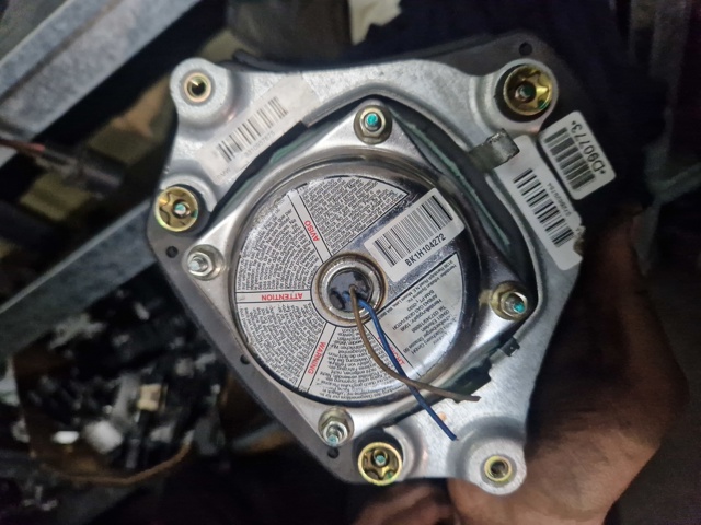 Airbag в мультируль 3310957675 BMW