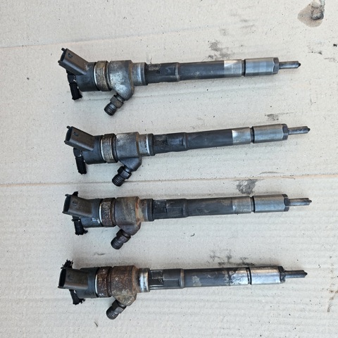 3380027400 HYUNDAI Топливные форсунки купить в Ровно