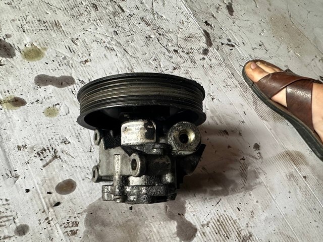 MERCEDES 0024667501 Насос гидроусилителя руля (ГУР) в наличии Павлоград