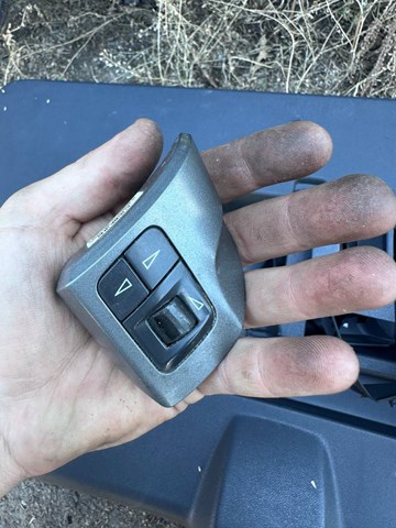 13208858 Блок кнопочных переключателей рулевого колеса купить Винница