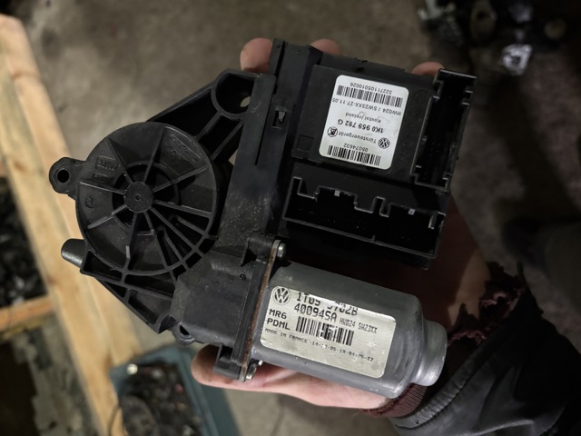 1T0959702B купить Львов