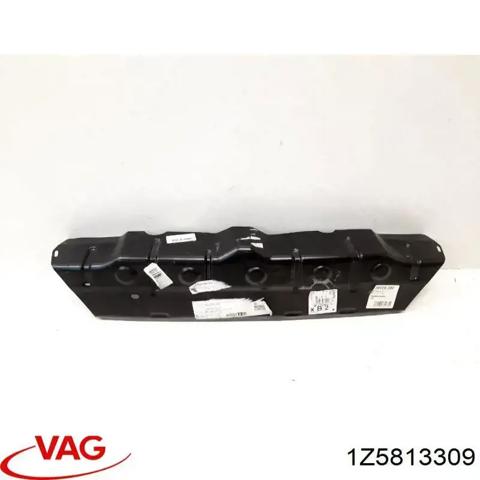 VAG 1Z5813309 Панель багажного отсека задняя в наличии Харьков