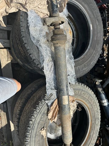 7L0521102H VAG Кардан задний купить в Киев