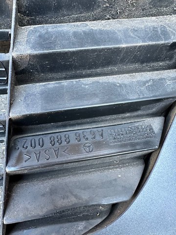 PEUGEOT 9644758577 Решетка радиатора в наличии Винница