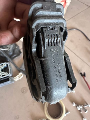 MERCEDES A0009821509 в наличии Николаев