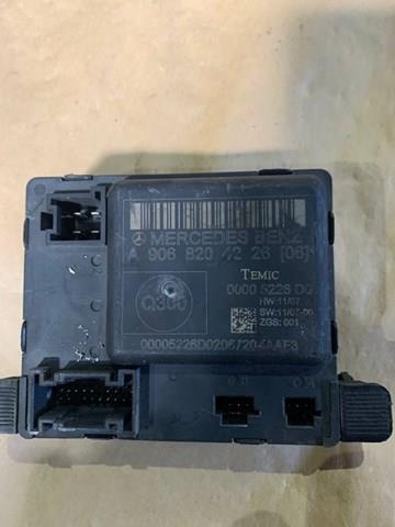 A9068204226 MERCEDES купить в Ирпень