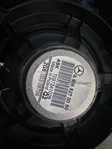 MERCEDES A9068270060 Динамик передней двери в наличии Ужгород