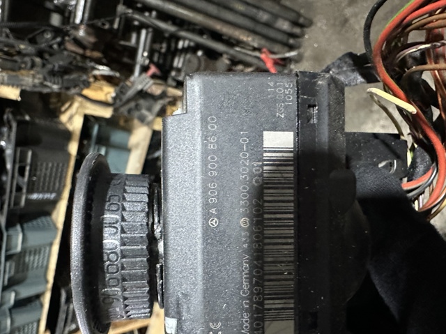 MERCEDES A9069008600 в наличии Одесса