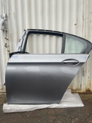 Дверь пассажирская задняя левая 41009628755 BMW
