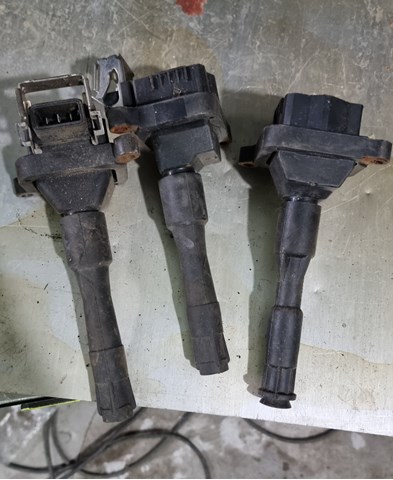 BOSCH 0221504004 Катушка зажигания в наличии Полтава
