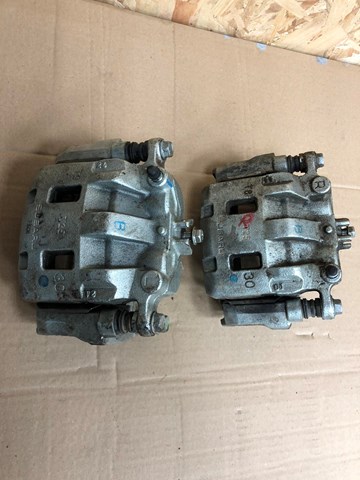 SUBARU 26292AN00A Суппорт тормозной передний правый в наличии Ирпень
