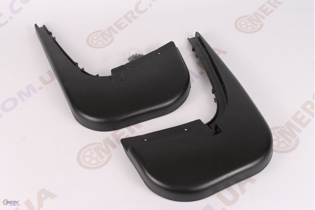 MERCEDES B66560458 Передние брызговики в наличии Ужгород