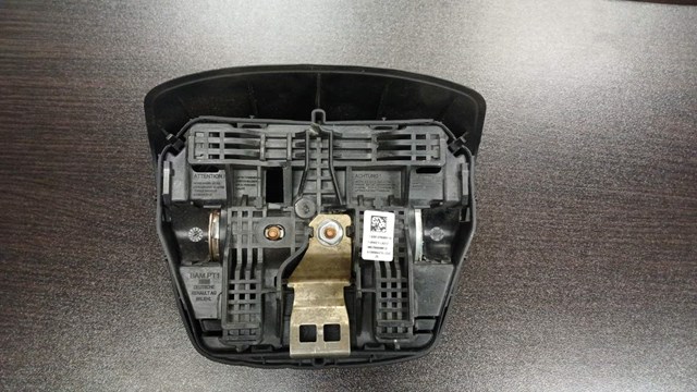 RENAULT 985700006R Подушка безопасности (AIRBAG) водительская в наличии Каменское