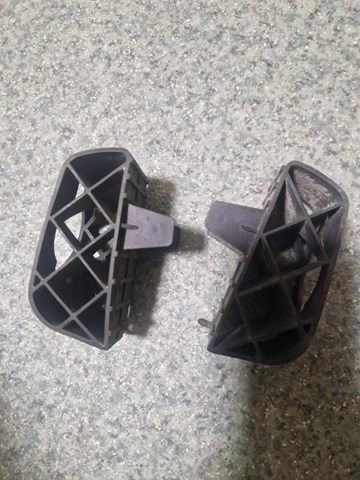 BMW 51117397396 Направляющая переднего бампера в наличии Одесса