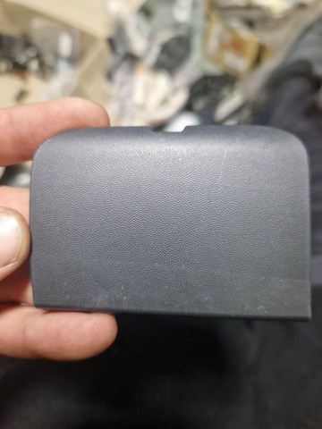 Передняя заглушка бампера буксировочного крюка 511806451R RENAULT