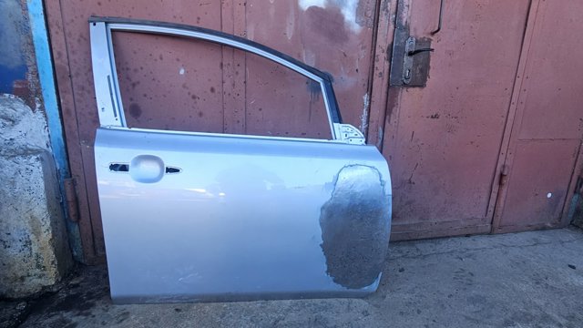Пассажирская передняя дверь 801003NF1A NISSAN
