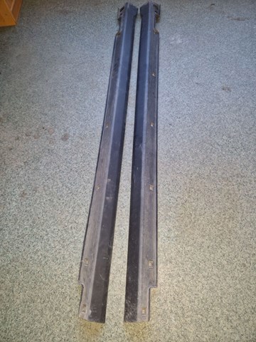 Накладка (молдинг) порога наружная левая 877514Z000 HYUNDAI