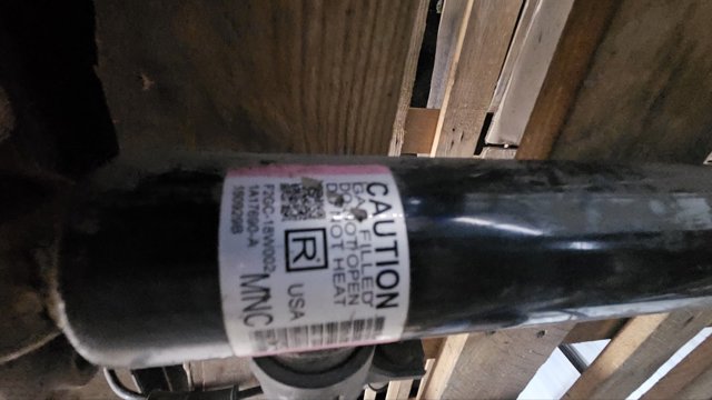 Амортизатор задний, правый F2GC18W002 FORD