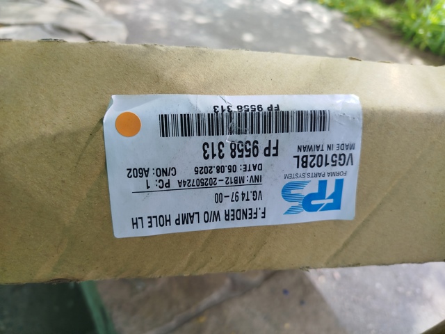 FPS FP9558313 Крыло переднее левое в наличии Ирпень