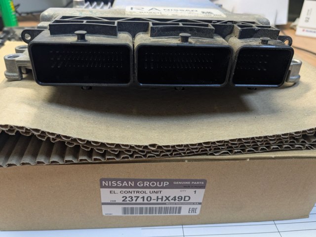 ЭБУ двигателем 23710HX49D NISSAN