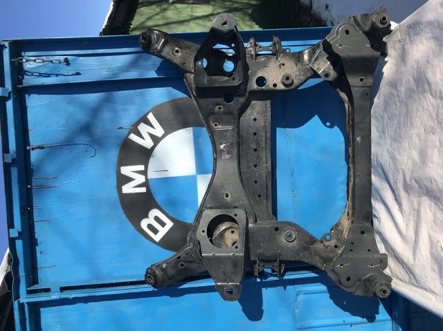 BMW 31106891262 Балка передней подвески (подрамник) в наличии Львов