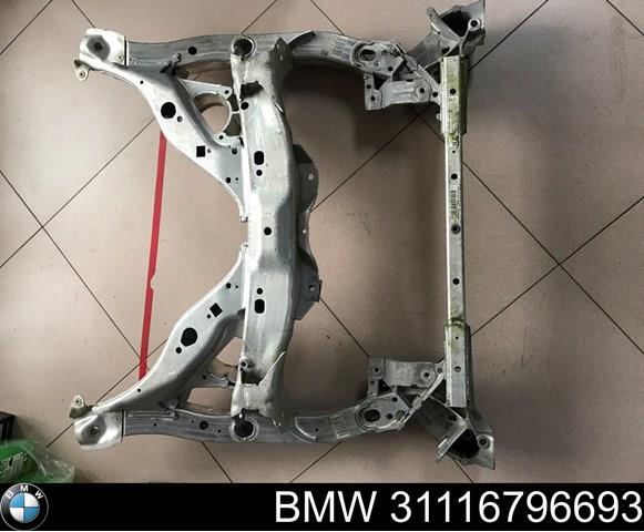 Крабобалка передней подвески 31116796693 BMW