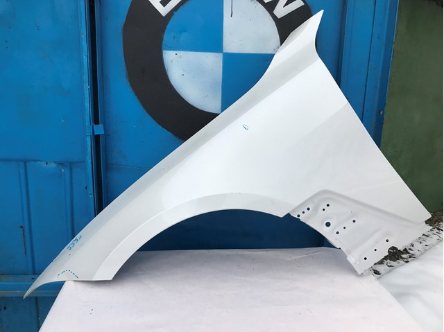 Крыло переднее левое 41009492905 BMW