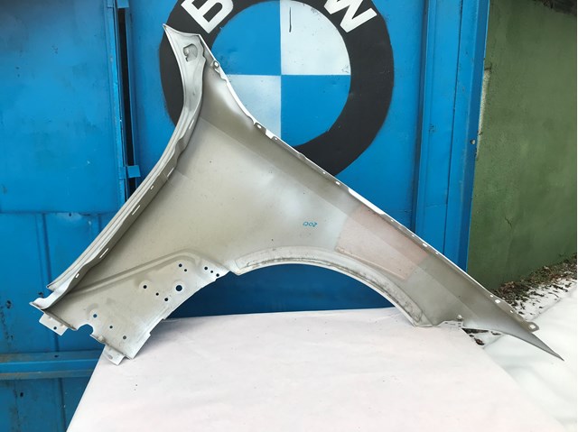 BMW 41009492905 Крыло переднее левое в наличии Киев
