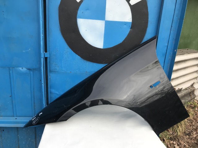 Крыло левое 41355A55AF3 BMW
