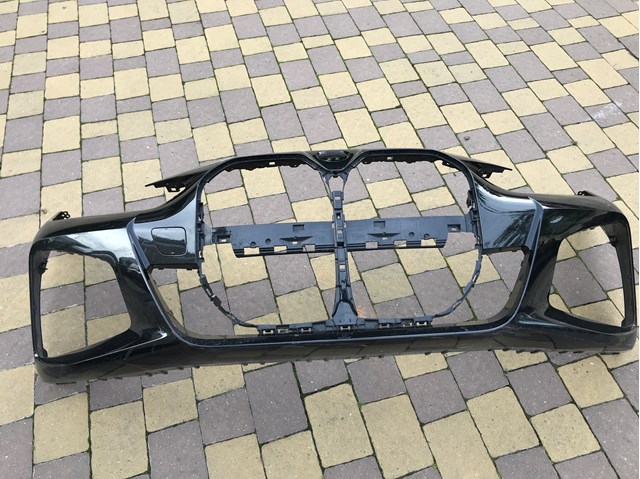Буфер (бампер) передний 51115A0F321 BMW