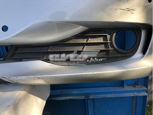 Решетка бампера переднего левая 51117255365 BMW