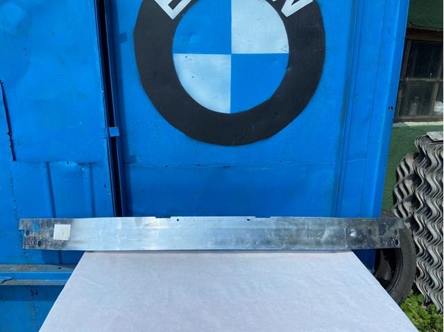 Кронштейн бампера переднего 51117342439 BMW