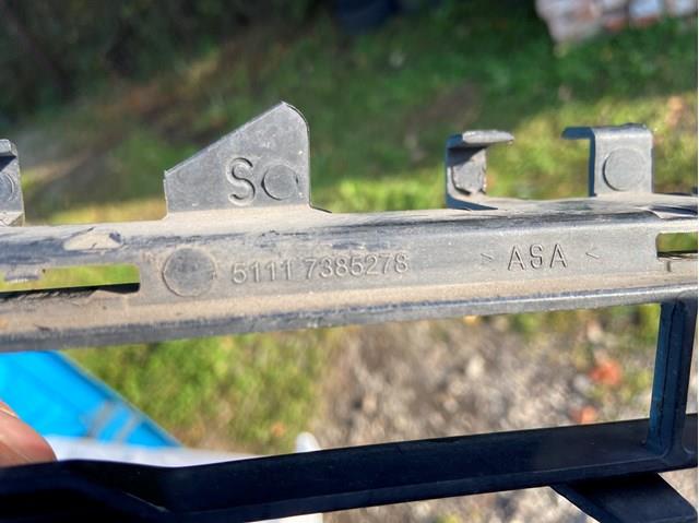 51117385278 Решетка бампера переднего правая купить Сумы