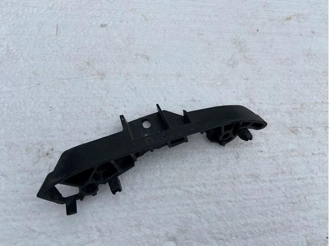 Направляющая переднего бампера, левая 51117385349 BMW