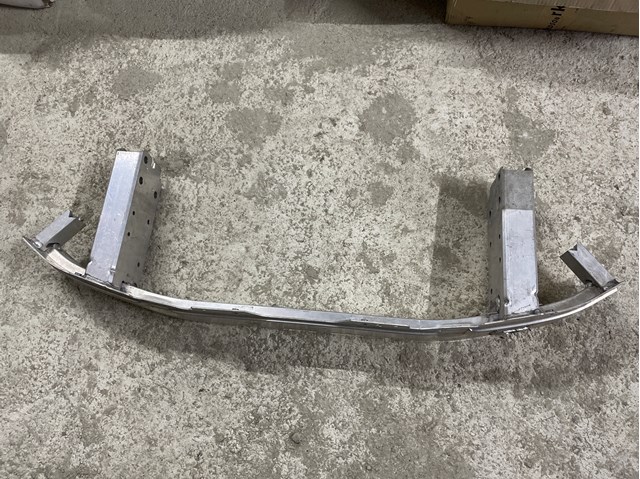 51117447070 BMW Усилитель бампера переднего купить в Харьков