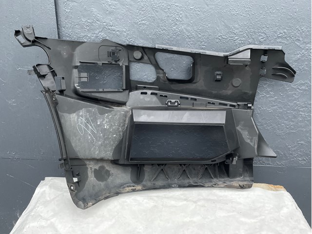 BMW 51118064977 в наличии Днепр