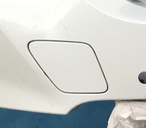 Заглушка буксировочного крюка в передний бампер 51119492880 BMW