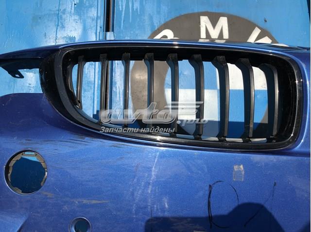 BMW 51137294818 Решетка радиатора правая в наличии Черновцы
