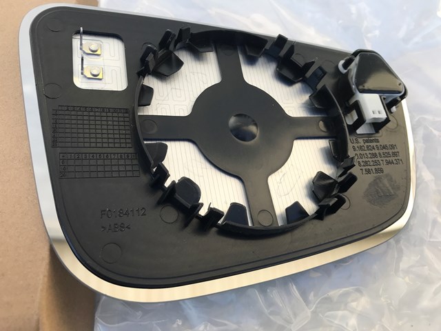 51167407167 BMW Зеркальный элемент зеркала заднего вида левого купить в Ужгород