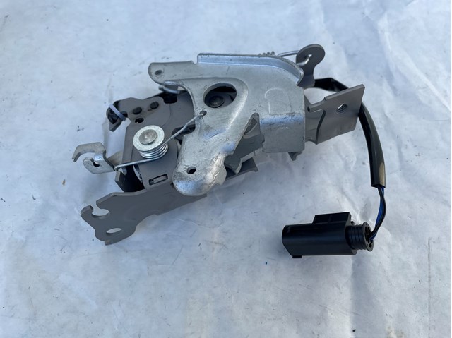 51237468347 BMW Замок капота левый купить в Сумы