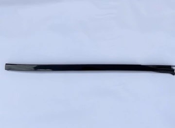 51317463527 BMW Молдинг лобового стекла левый купить в Кривой Рог