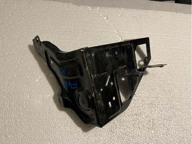 51647342502 BMW Кронштейн (адаптер) крепления фары передней правой купить в Хмельницкий