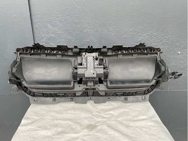 BMW 51745A112F8 Жалюзи радиатора охлаждения в наличии Ирпень