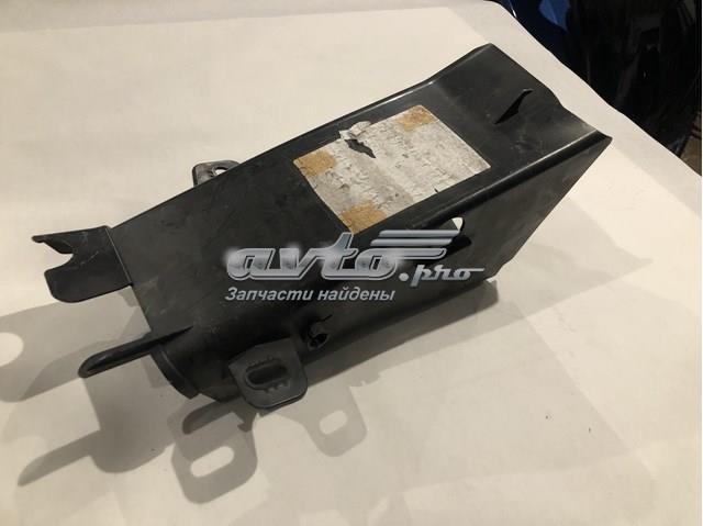 51747200798 BMW Воздуховод тормозного диска правый купить в Каменское