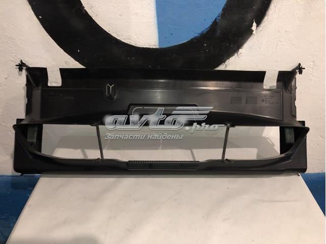 Нижний воздуховод радиатора 51747294911 BMW